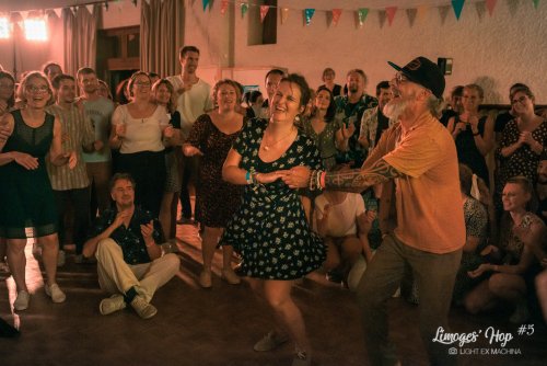 Limoges'Hop #5

Partage libre à des fins non promotionnelles ou commerciales, en créditant l'auteur (@lightexmachina).

© Alexandre - LIGHT EX MACHINA 2023, tous droits réservés.